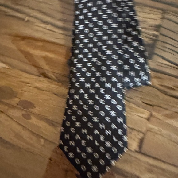 Chanel Black Logo Tie - Picture 2 of 4